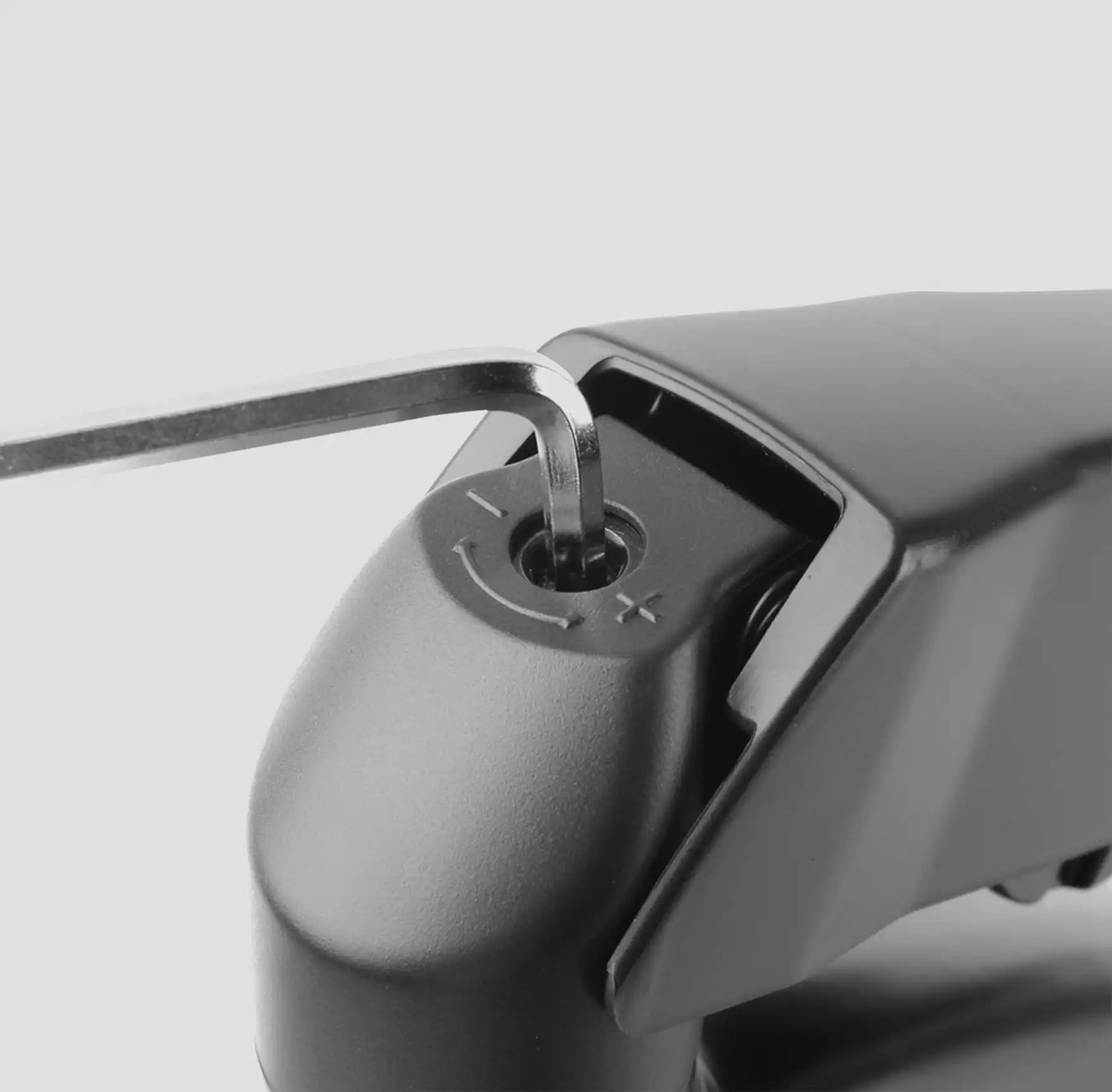 Suporte de Monitor Articulado FULL MOTION 2