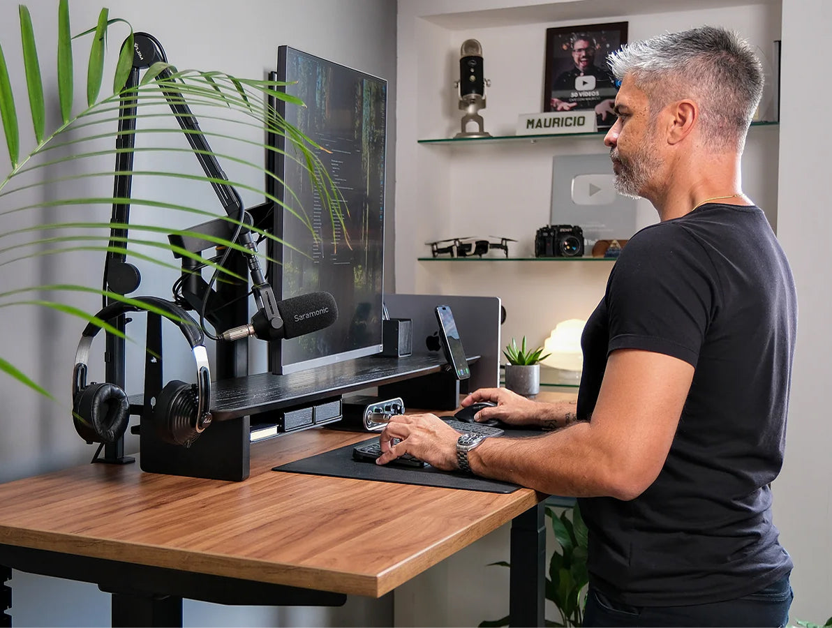 Mesa com Regulagem de Altura GenioDesk PRO