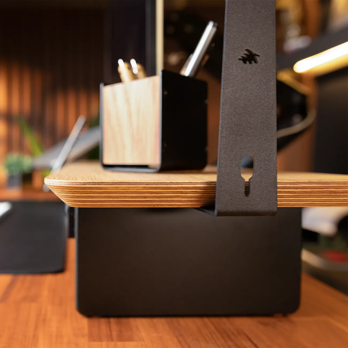 M-Stand: Estante para Monitor 79